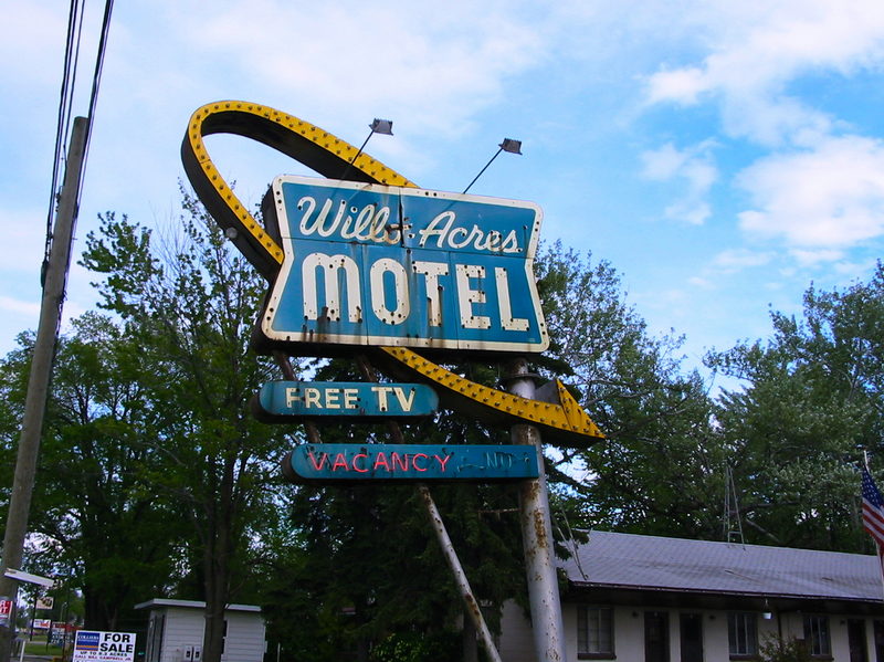 Willo-Acres Motel (Canton Inn and Suites) - May 2002 Photo